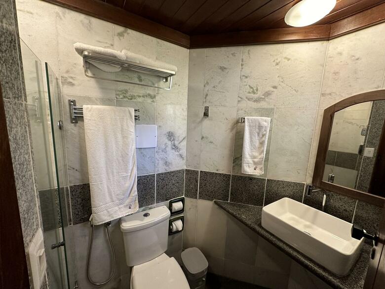 Catharina Paragua�u Hotel