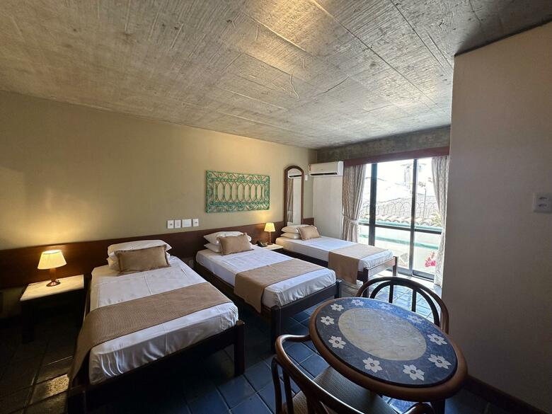 Catharina Paragua�u Hotel