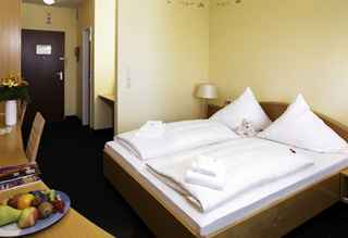 Hotel TRYP By Wyndham Luebeck Aquamarin