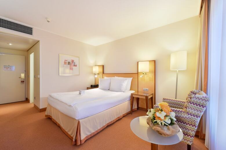 Achat Plaza Hotel Karlsruhe