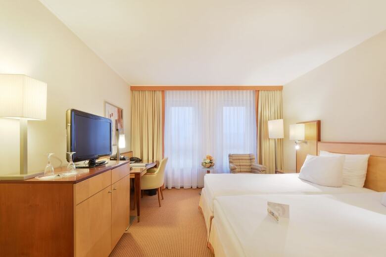 Achat Plaza Hotel Karlsruhe