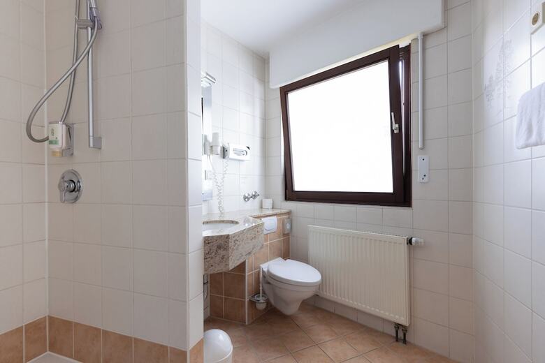 Garner Hotel Stuttgart City Centre By Ihg
