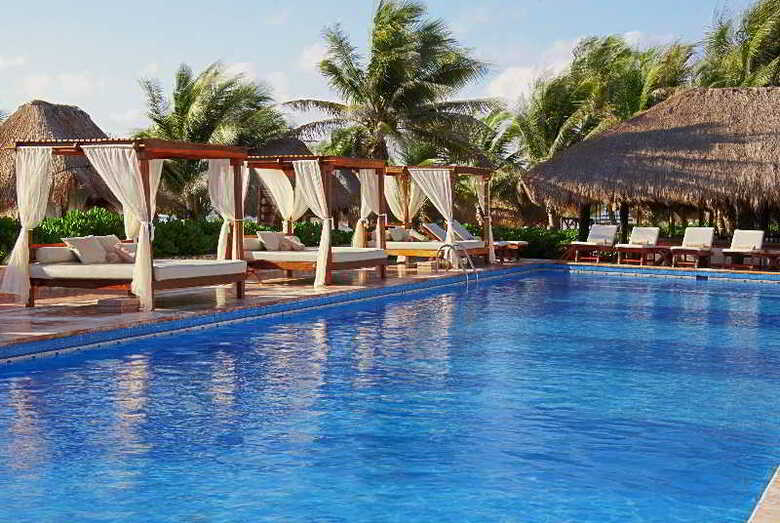 Hotel Boutique El Dorado Seaside Suites
