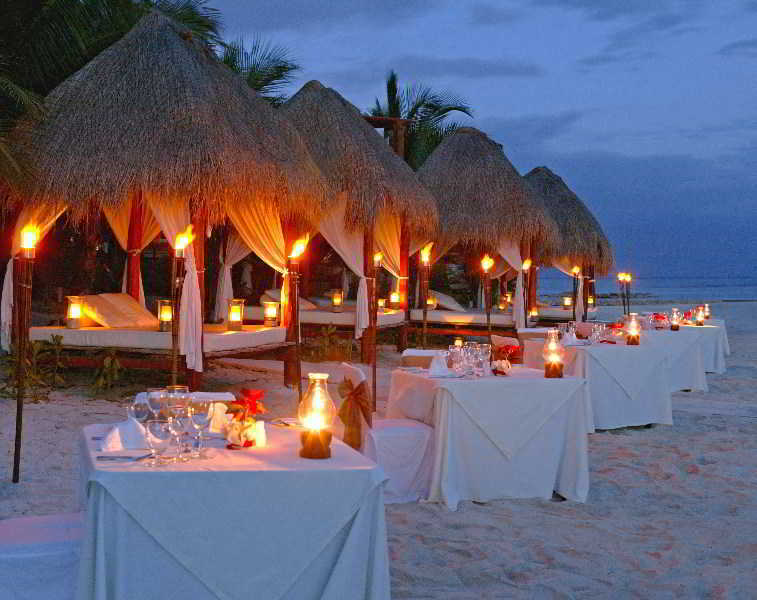 Hotel Boutique El Dorado Seaside Suites