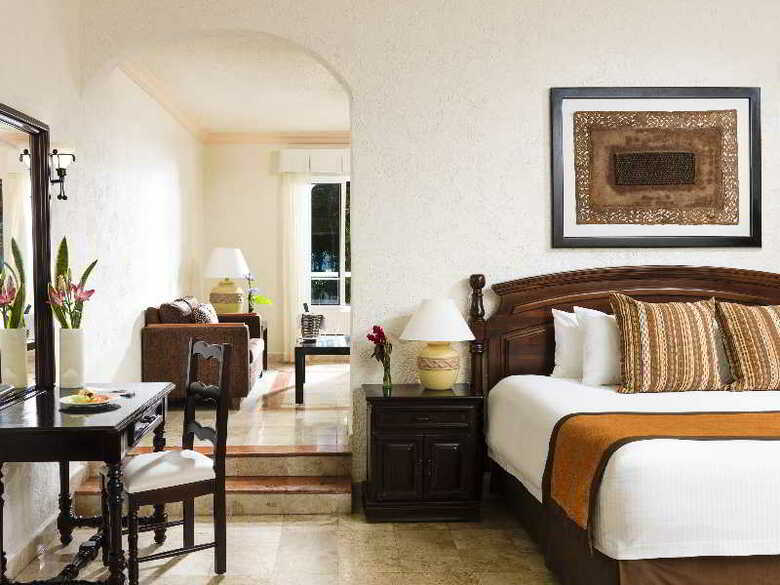 Hotel Boutique El Dorado Seaside Suites