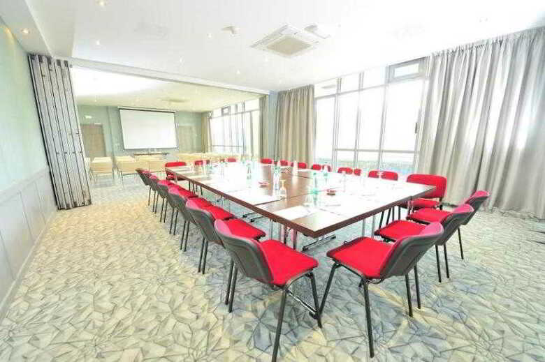 Hotel Mercure Evreux Palais Des Congres