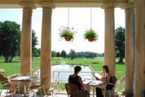 Hotel Manoir De Beauvoir