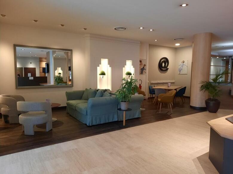 Hotel Mercure Rennes Centre Gare