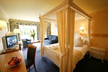 Hotel Ramada Bristol North The Grang