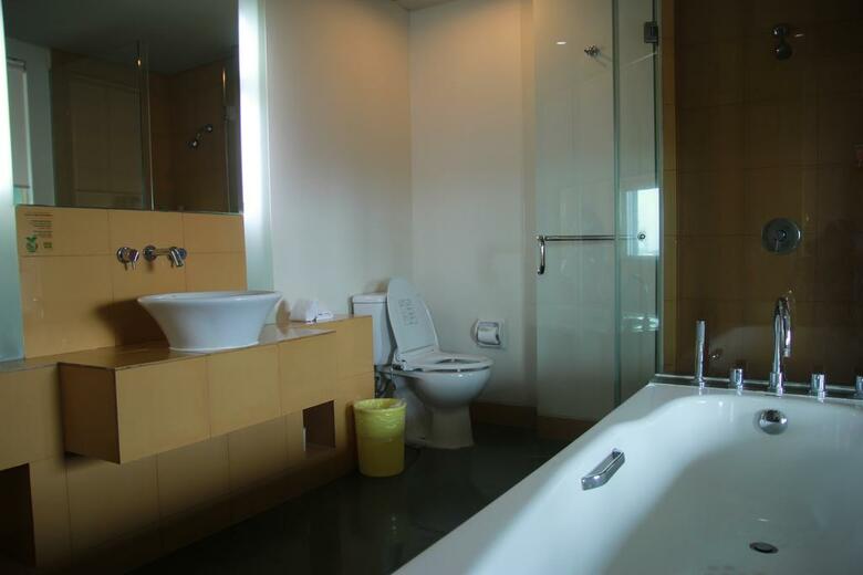 Sparks Hotel