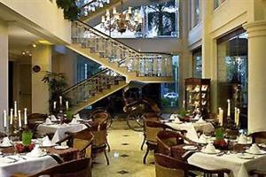 Hotel Phoenix