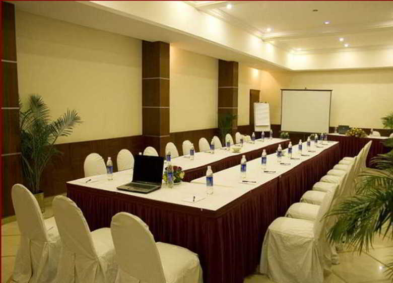 Hotel Infantry Court