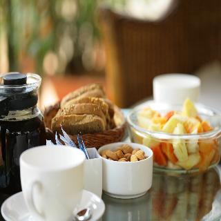 Hotel Justa - The Residence Off Mg Road, Bangalore