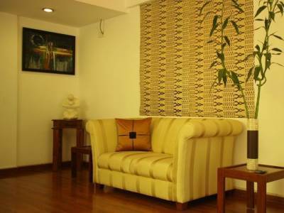 Hotel Justa - The Residence Off Mg Road, Bangalore