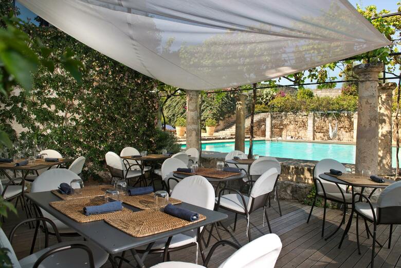 Hotel Masseria Torre Maizza