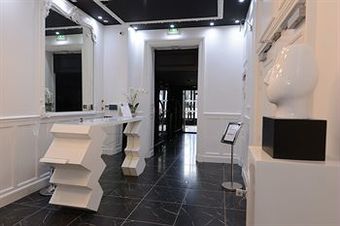 Hotel Art H�tel Rochecorbon