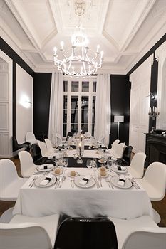 Hotel Art H�tel Rochecorbon