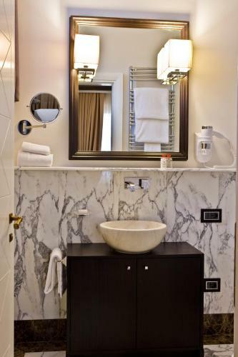 Hotel Be-one Art And Luxury Home