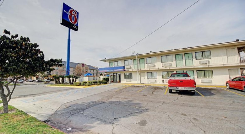 Motel 6 - Mcallen