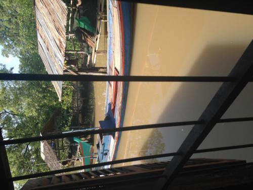 Hostal Man'groove Guesthouse