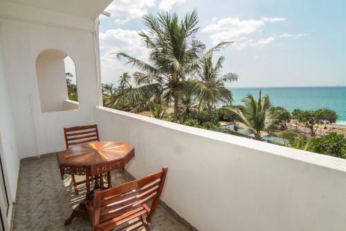 Sea Shine Beach Hotel