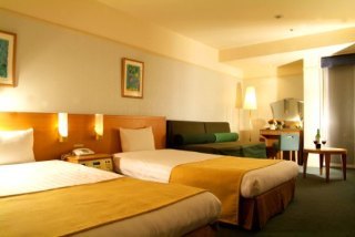 Hotel Phoenician Plaza