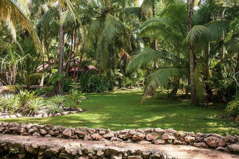Hotel Maruba Resort & Jungle Spa