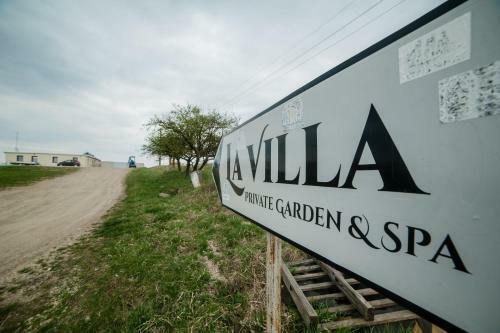 Hostal La Villa Cluj Napoca