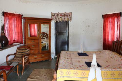 Hotel Kutch Safari Lodge