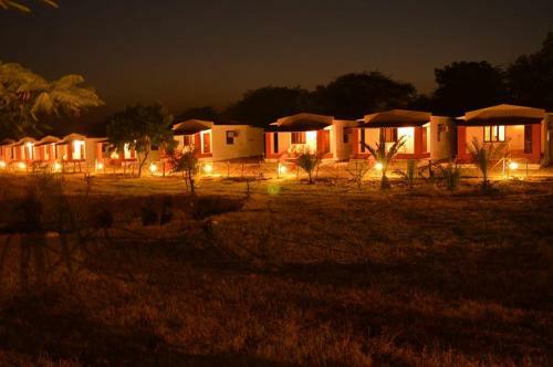 Hotel Kutch Safari Lodge
