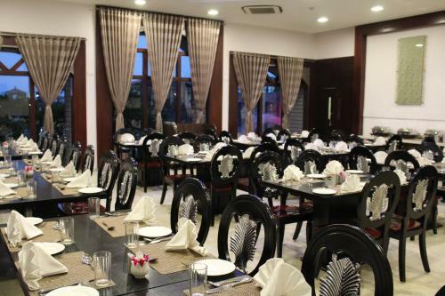 Hotel Regenta Resort Bhuj