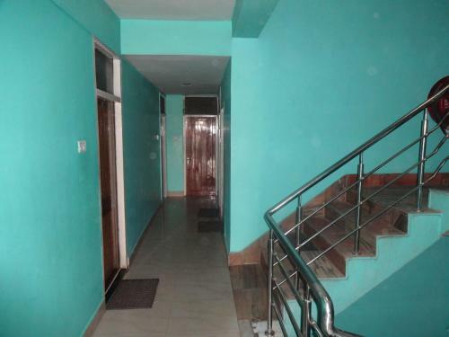 Ajatsatru Hotel