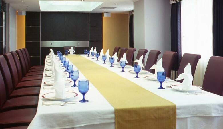 Hotel New Otani Inn Tokyo
