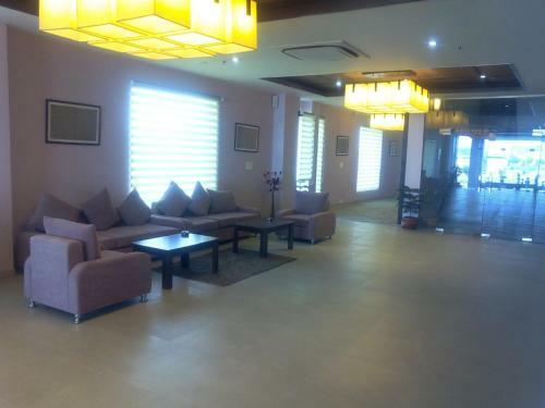Komachi Hotel