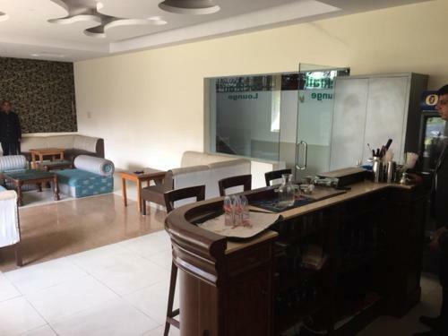 Hotel Shiva Oasis Resort