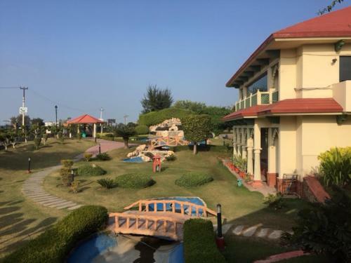 Hotel Shiva Oasis Resort