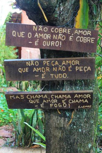 Hostal Ti� Isolda Artes & Hospedaria