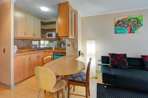 Apartamento Depto. Cerca Del Reloj De Flores