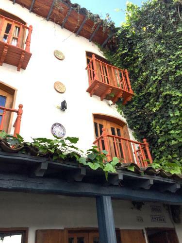 Hotel Do�a Esther Otavalo