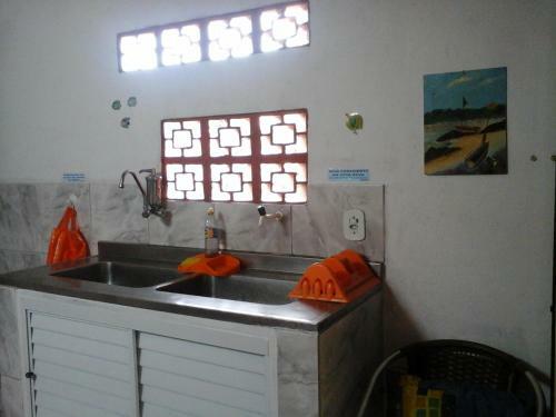 Apartamento Kitnet No 1� Piso, A 300m Da Praia Do Morro