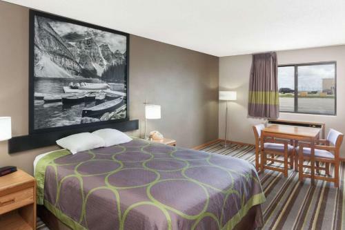 Hotel Super 8 By Wyndham Watseka