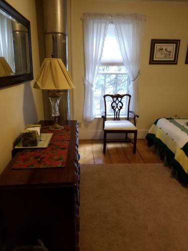 Hostal 1860 House Inn And Rental Home