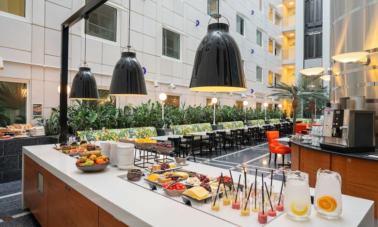 Hotel Thon Cecil