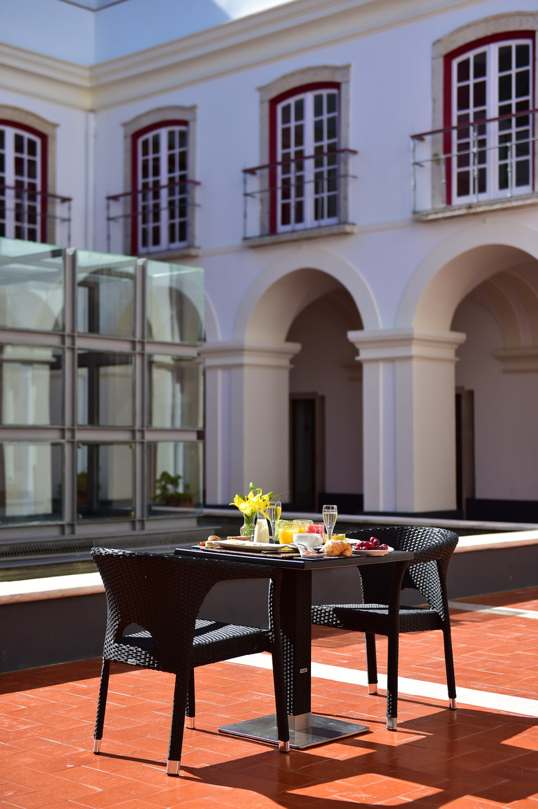 Hotel Pousada Alc�cer Do Sal - D.alfonso II