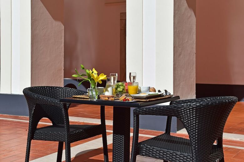 Hotel Pousada Alc�cer Do Sal - D.alfonso II