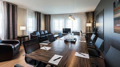 Imperia Hotel & Suites