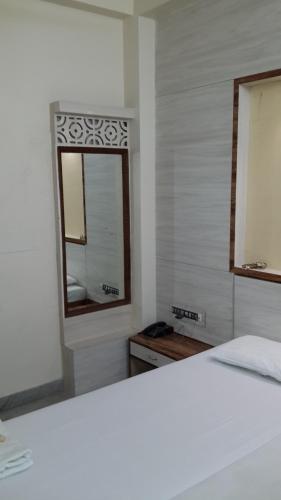 Hotel Rupasi Bangla