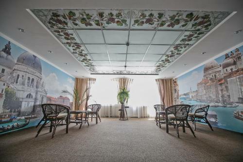 40 Let Pobedy Hotel