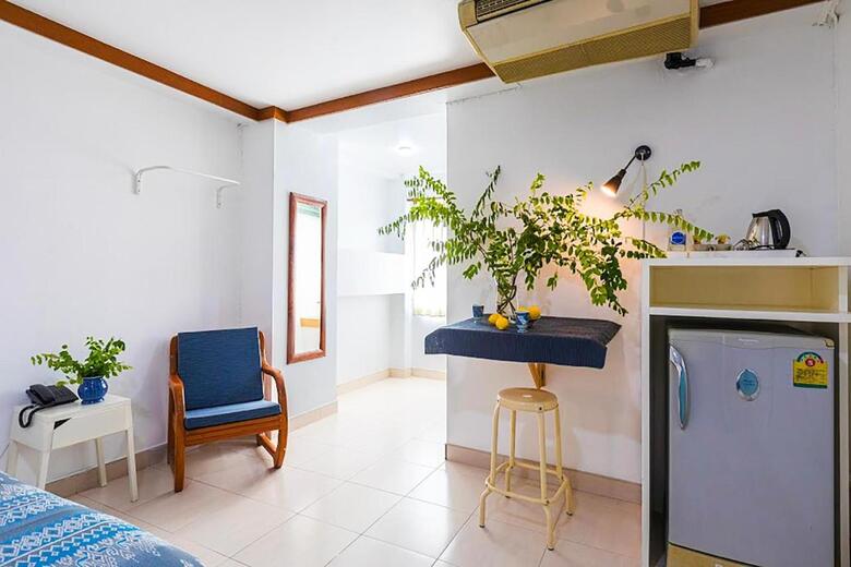 Howard Square Boutique Hotel
