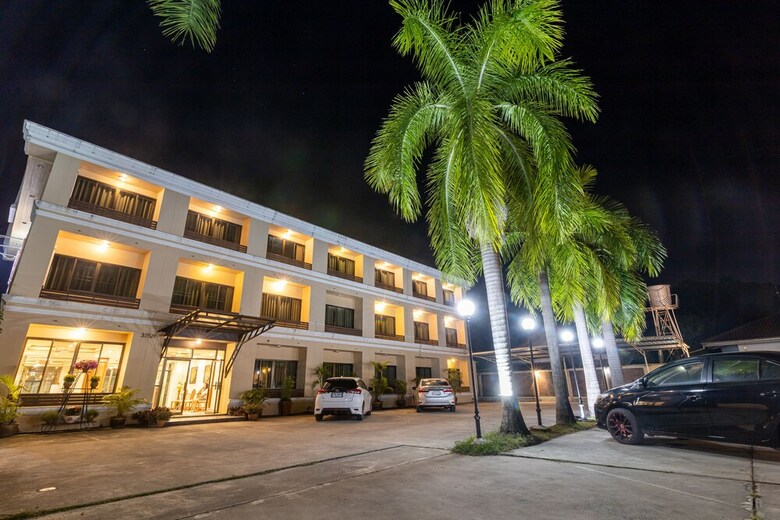 Hotel Palm Garden